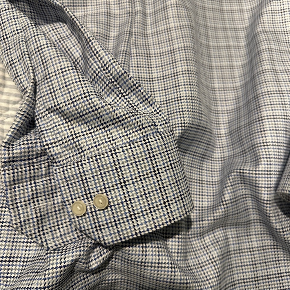 Pre owned Men’s Eton Dress Shirt -Like New - Picture 15 of 16